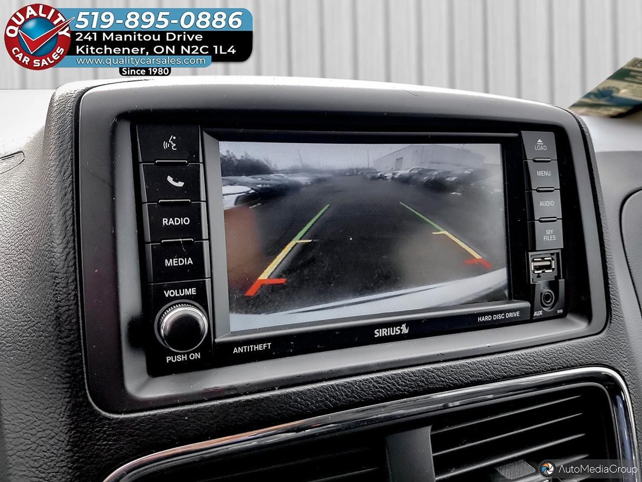 2019 Dodge Grand Caravan SXT *STOW N GO* Photo