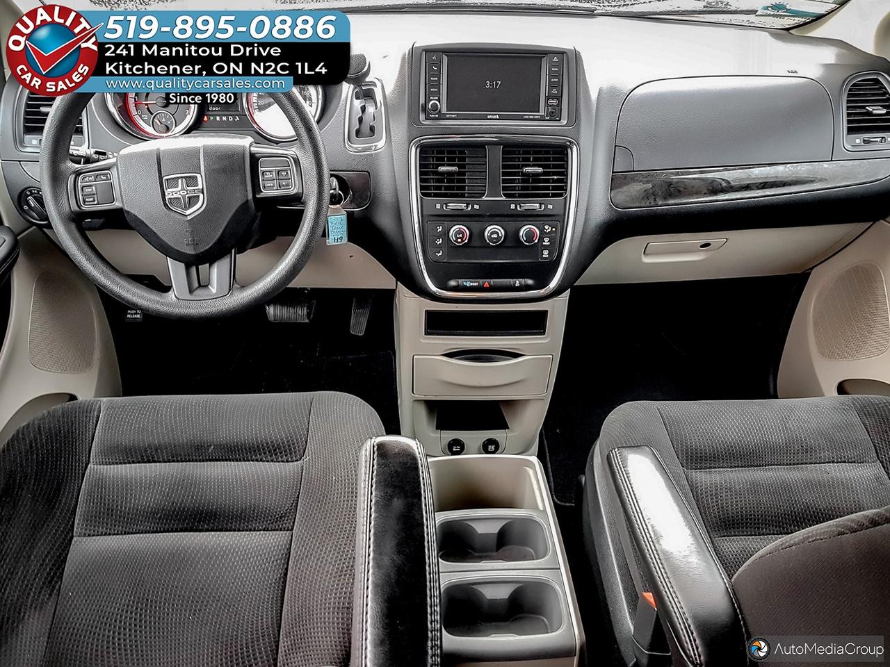 2019 Dodge Grand Caravan SXT *STOW N GO* Photo