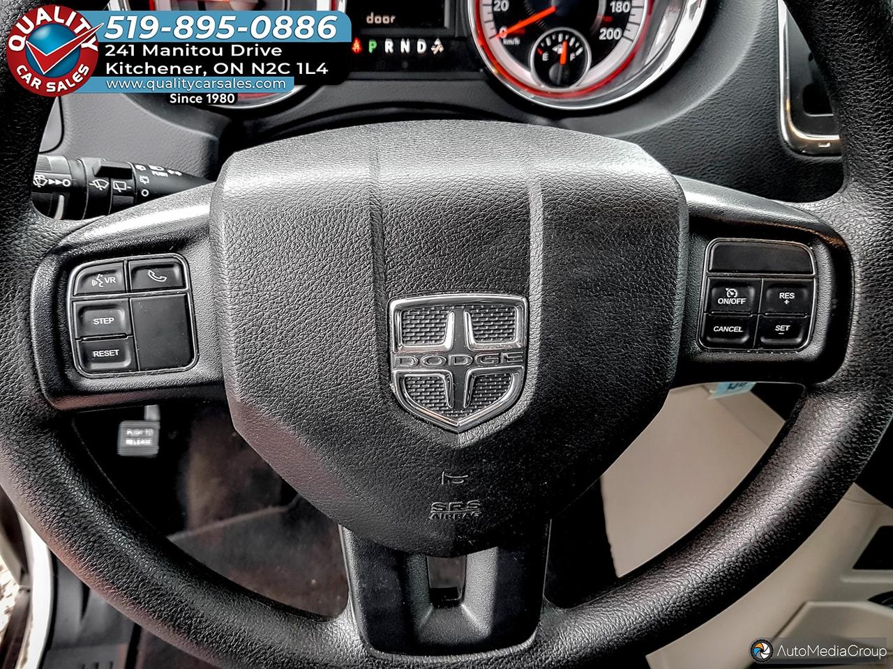 2019 Dodge Grand Caravan SXT *STOW N GO* Photo