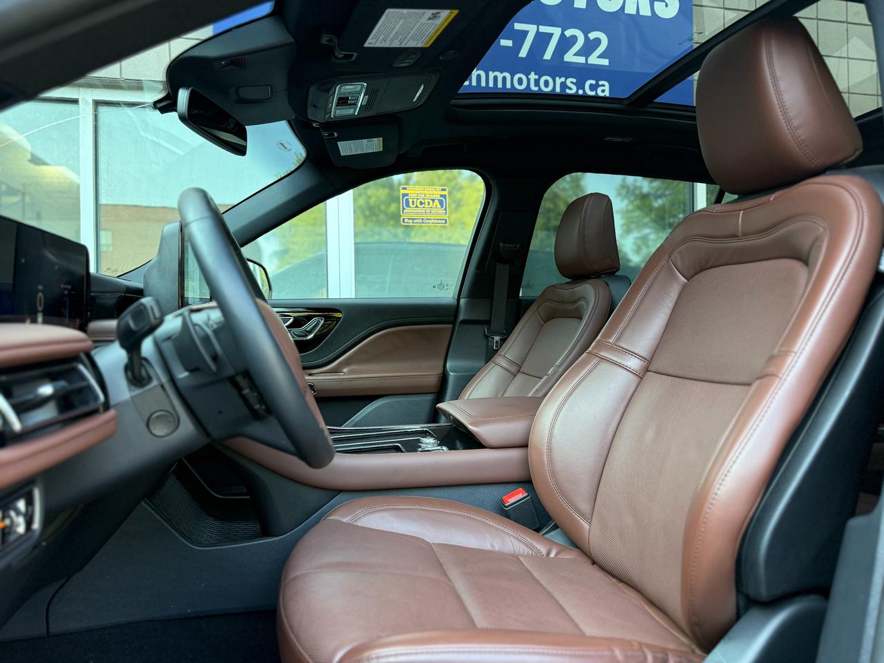 2025 Lincoln Aviator Reserve AWD Photo