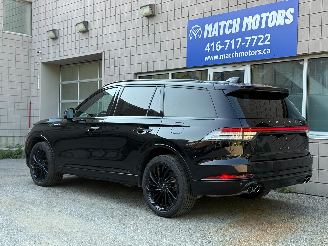 2025 Lincoln Aviator Reserve AWD Photo