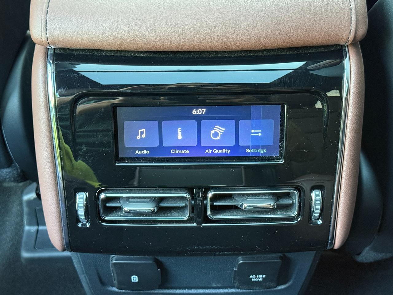 2025 Lincoln Aviator Reserve AWD Photo