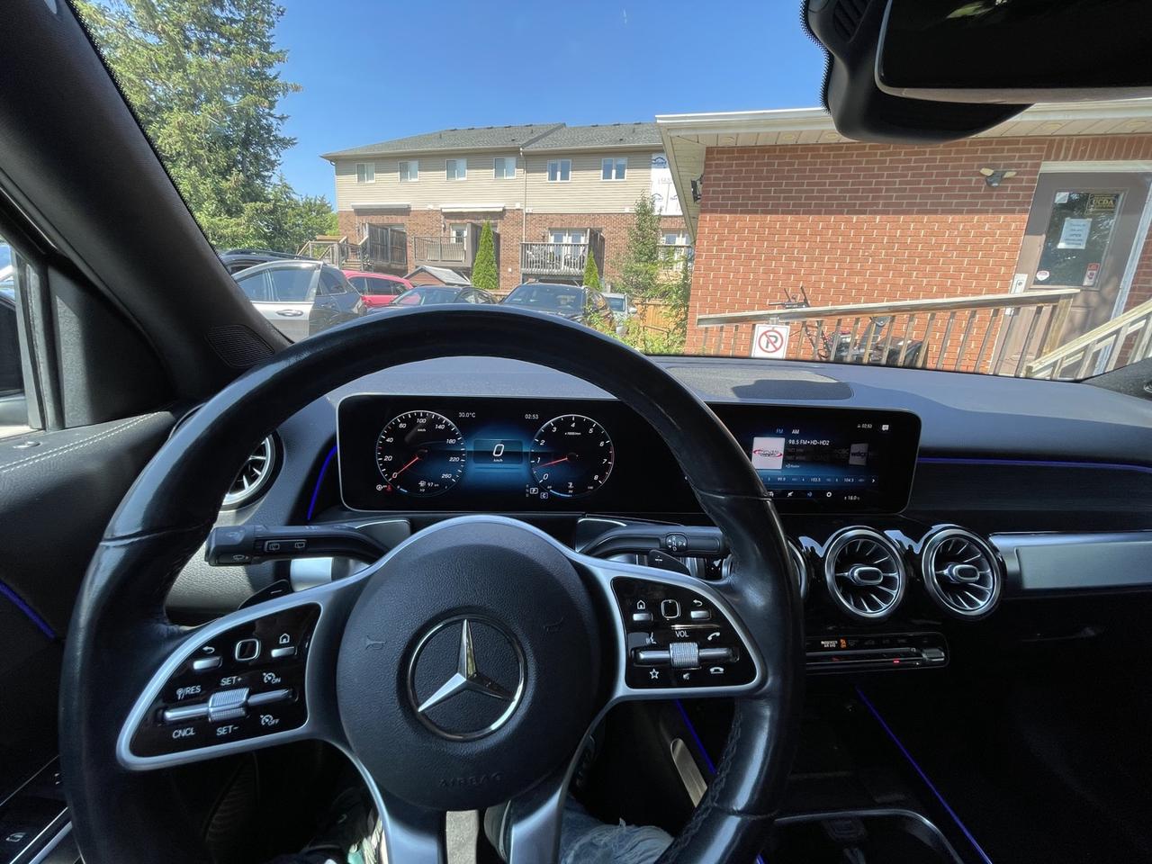 2021 Mercedes-Benz GLB-Class GLB 250 4MATIC *Clean Carfax Photo