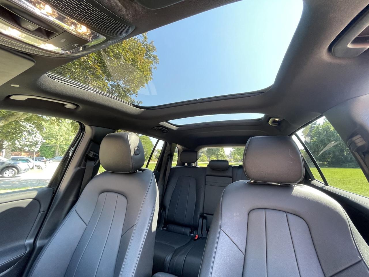 2021 Mercedes-Benz GLB-Class GLB 250 4MATIC *Clean Carfax Photo