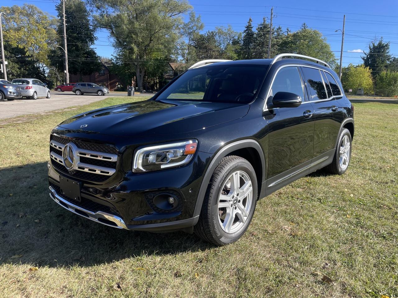 2021 Mercedes-Benz GLB-Class 250 4MATIC *Clean Carfax Photo0