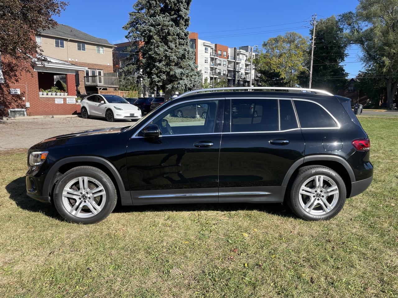 2021 Mercedes-Benz GLB-Class 250 4MATIC *Clean Carfax Photo2