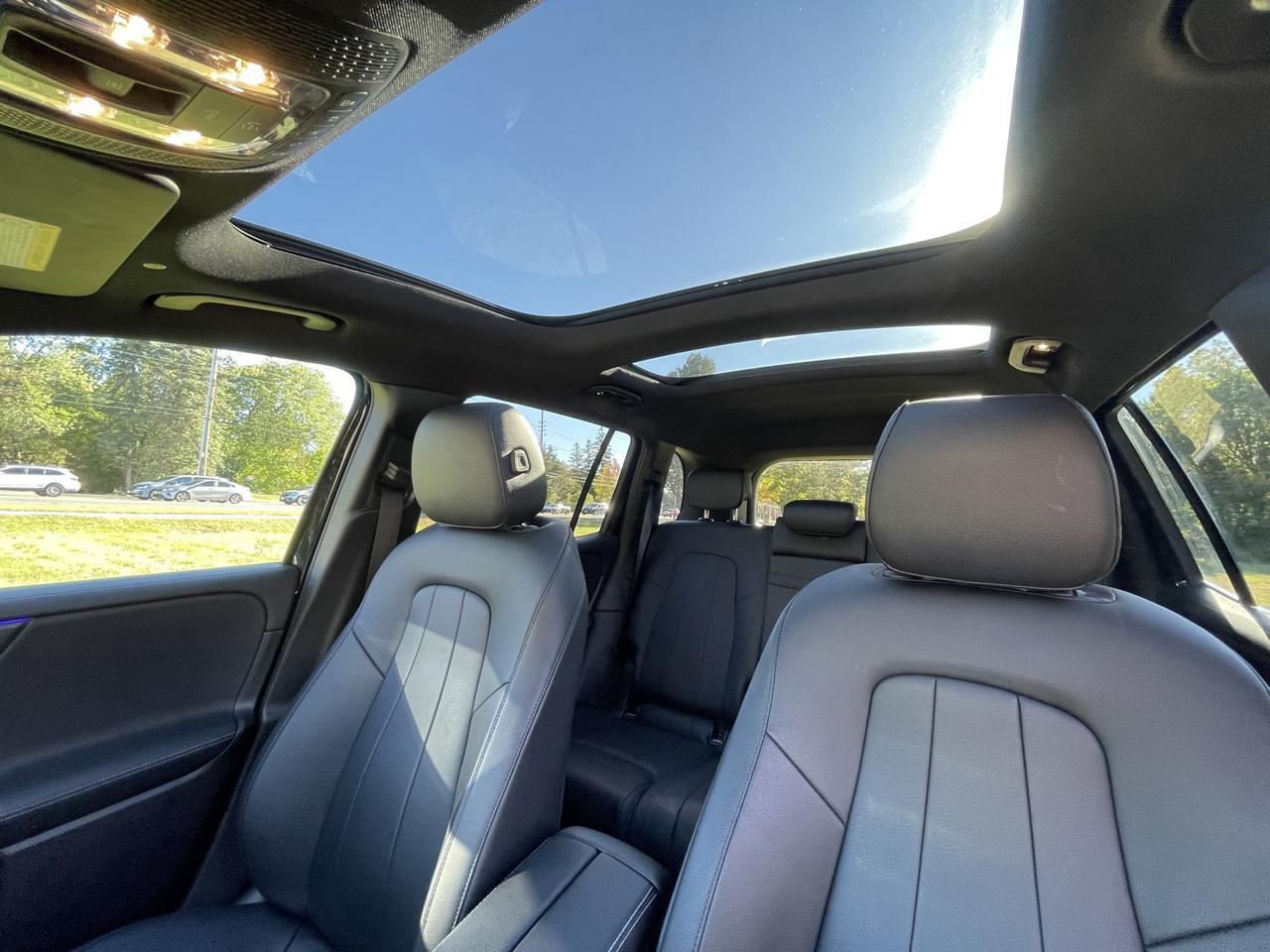 2021 Mercedes-Benz GLB-Class 250 4MATIC *Clean Carfax Photo