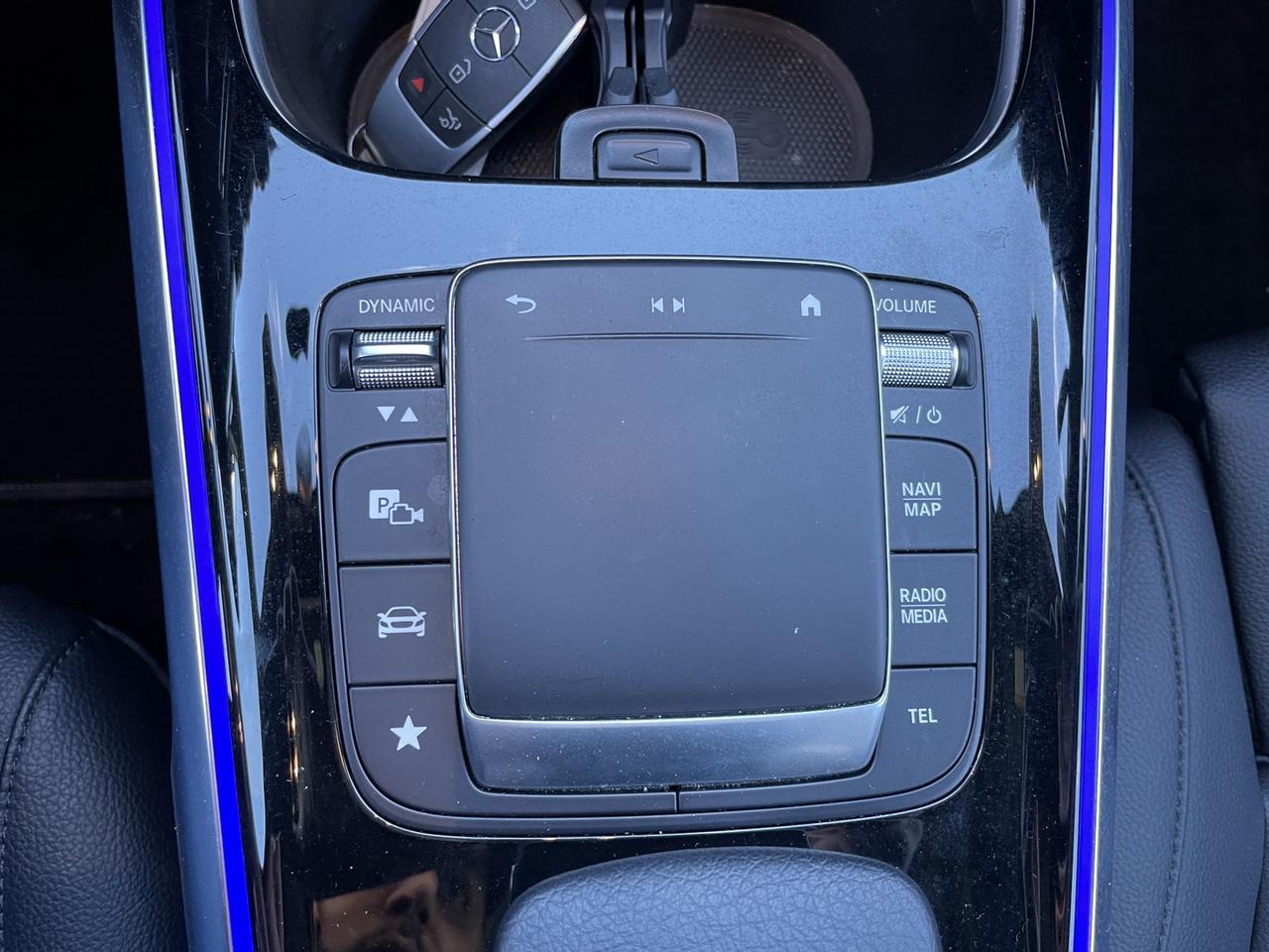 2021 Mercedes-Benz GLB-Class 250 4MATIC *Clean Carfax Photo