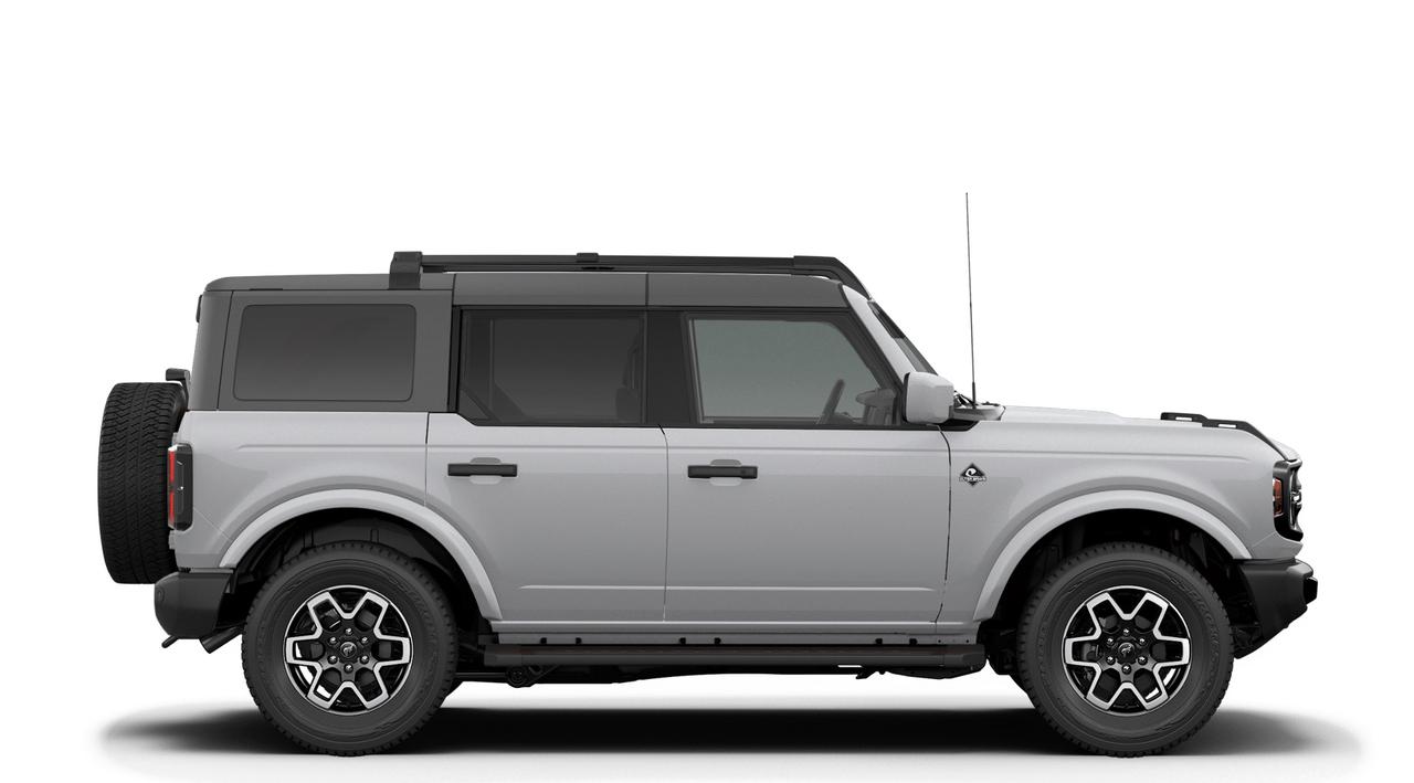 2026 Ford Bronco Outer Banks 4X4 Photo4