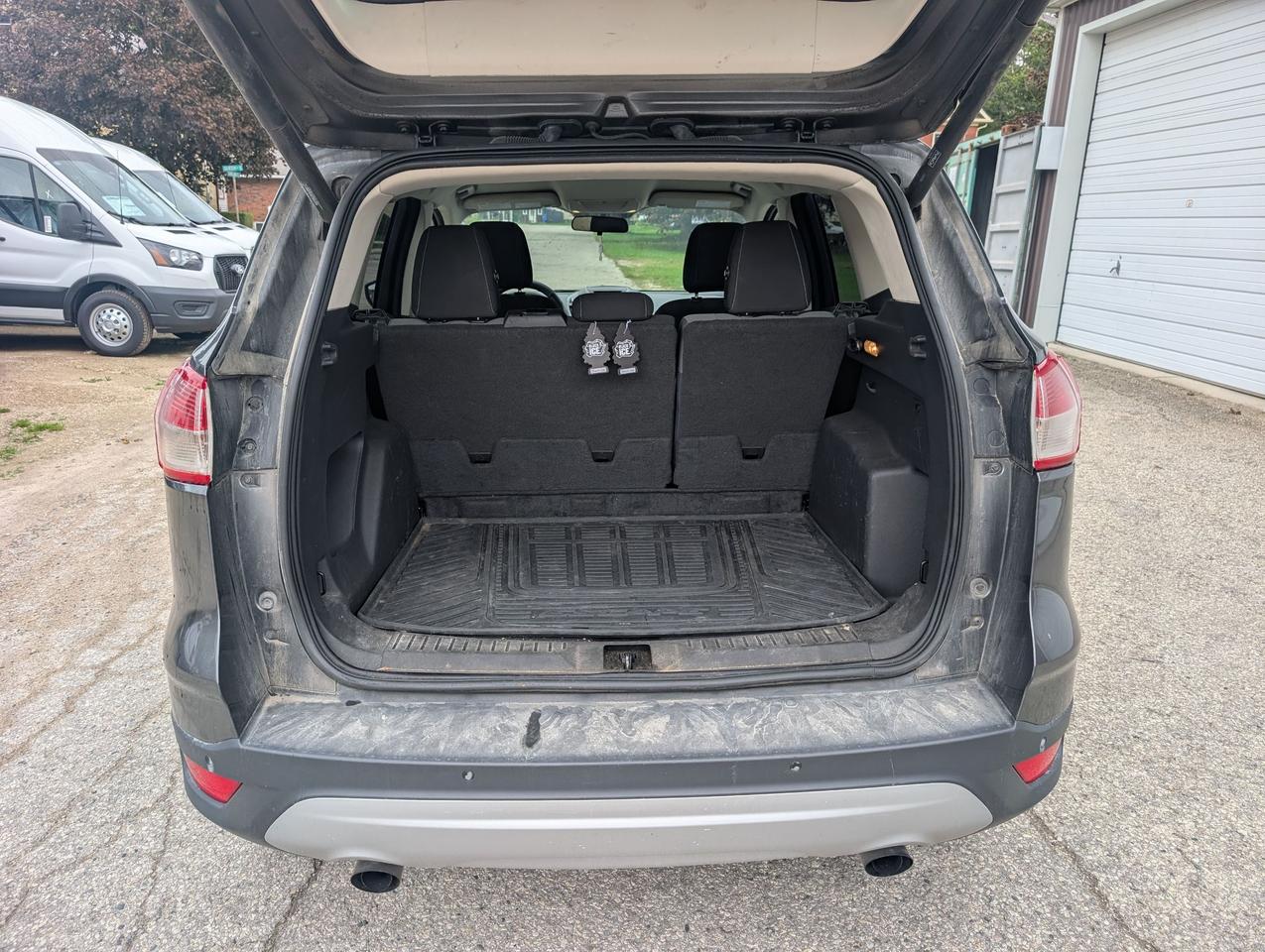 2015 Ford Escape SE FWD Photo