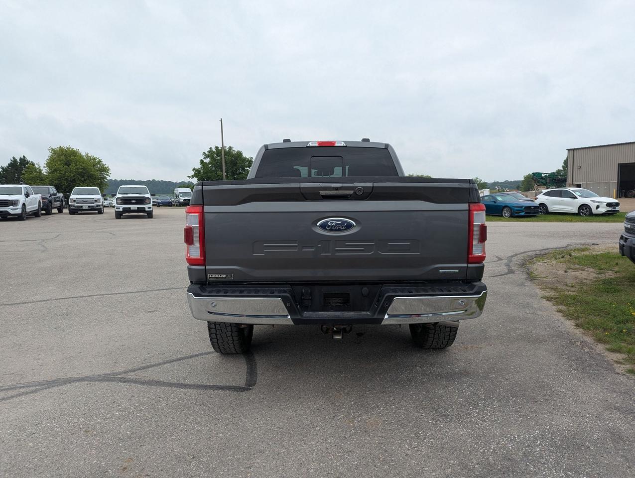 2023 Ford F-150 Lariat 4WD SuperCrew 6.5' Box Photo4