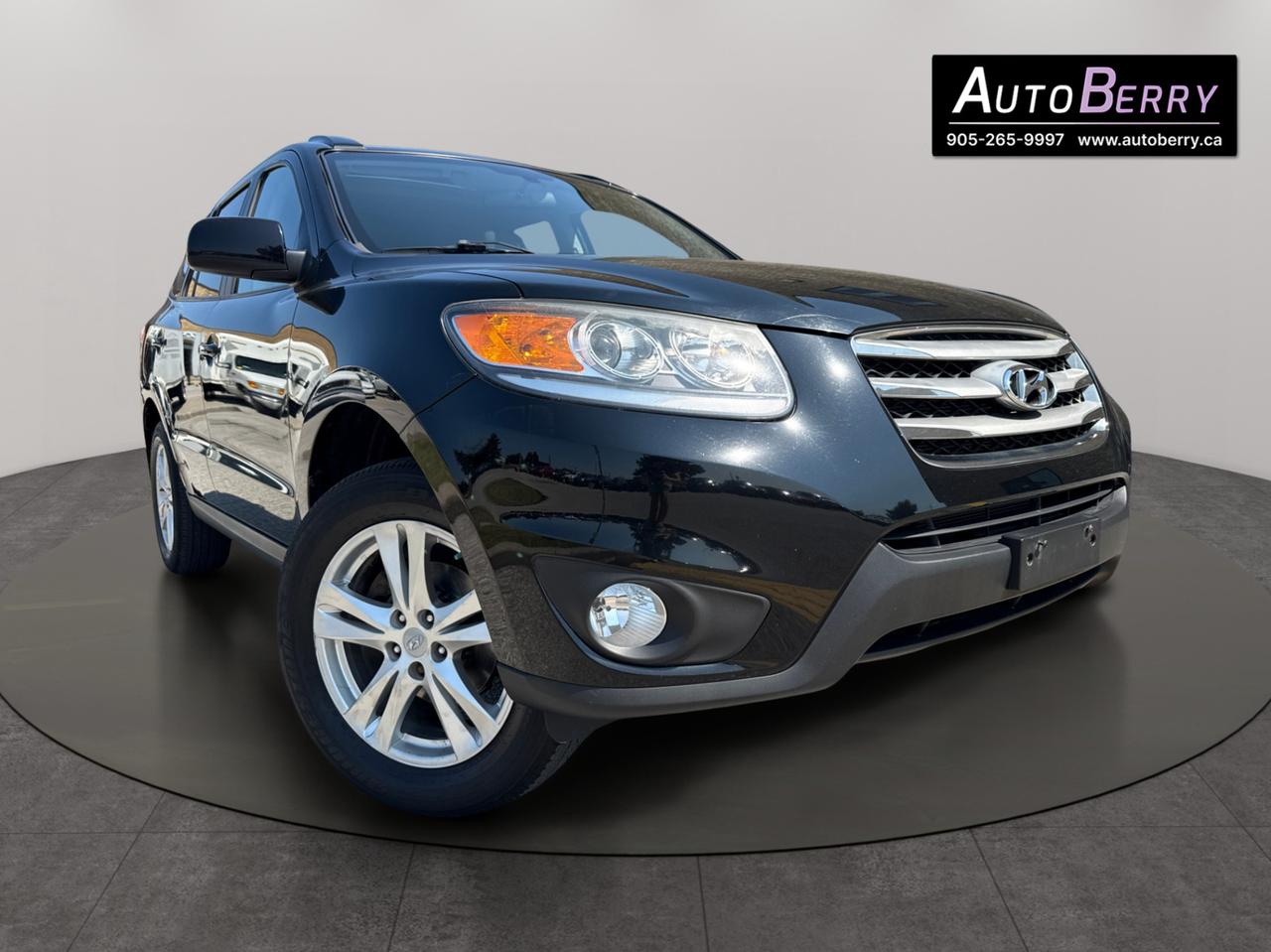 2012 Hyundai Santa Fe FWD 4dr I4 Auto GL Premium Photo0