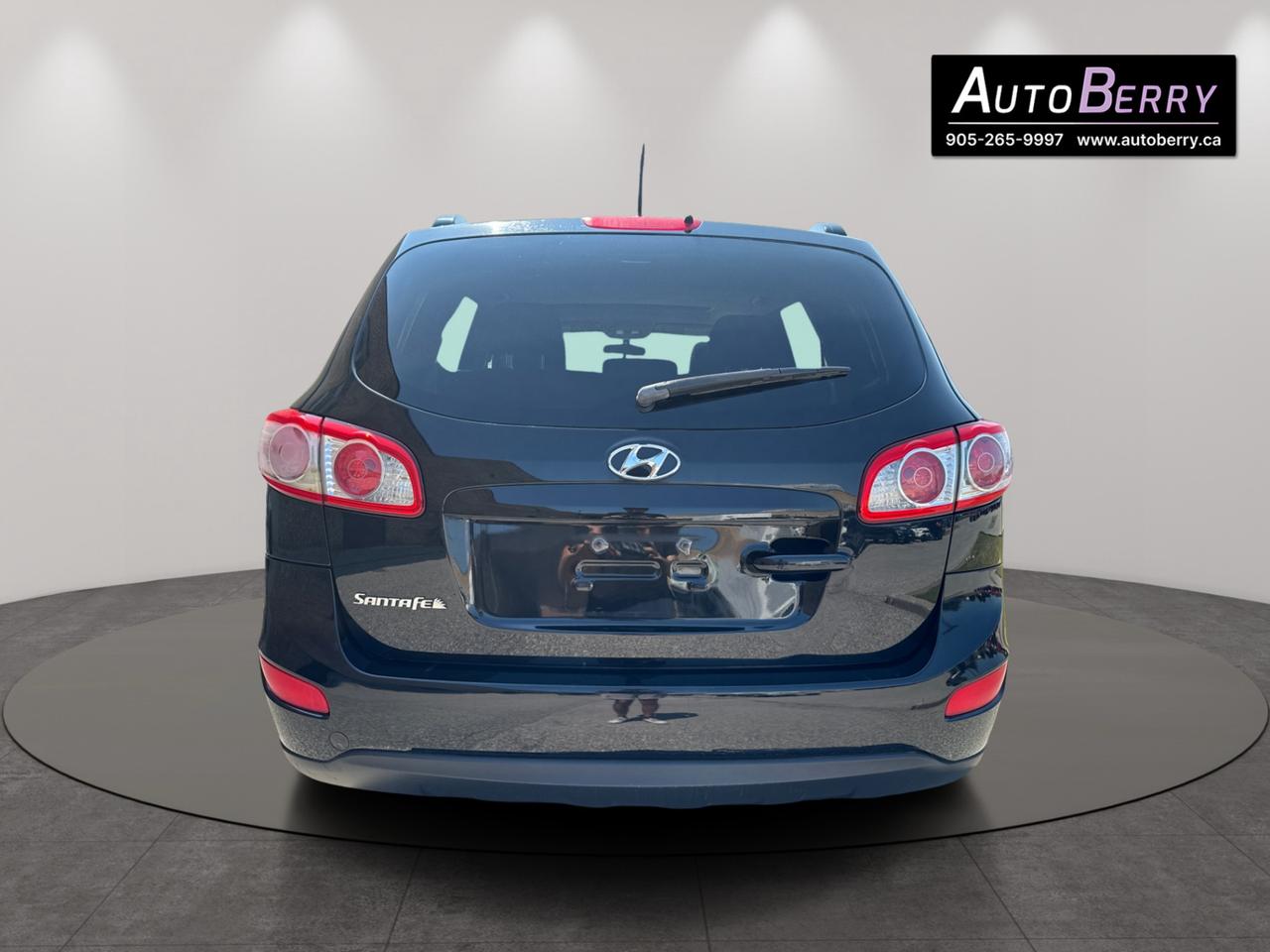 2012 Hyundai Santa Fe FWD 4dr I4 Auto GL Premium Photo