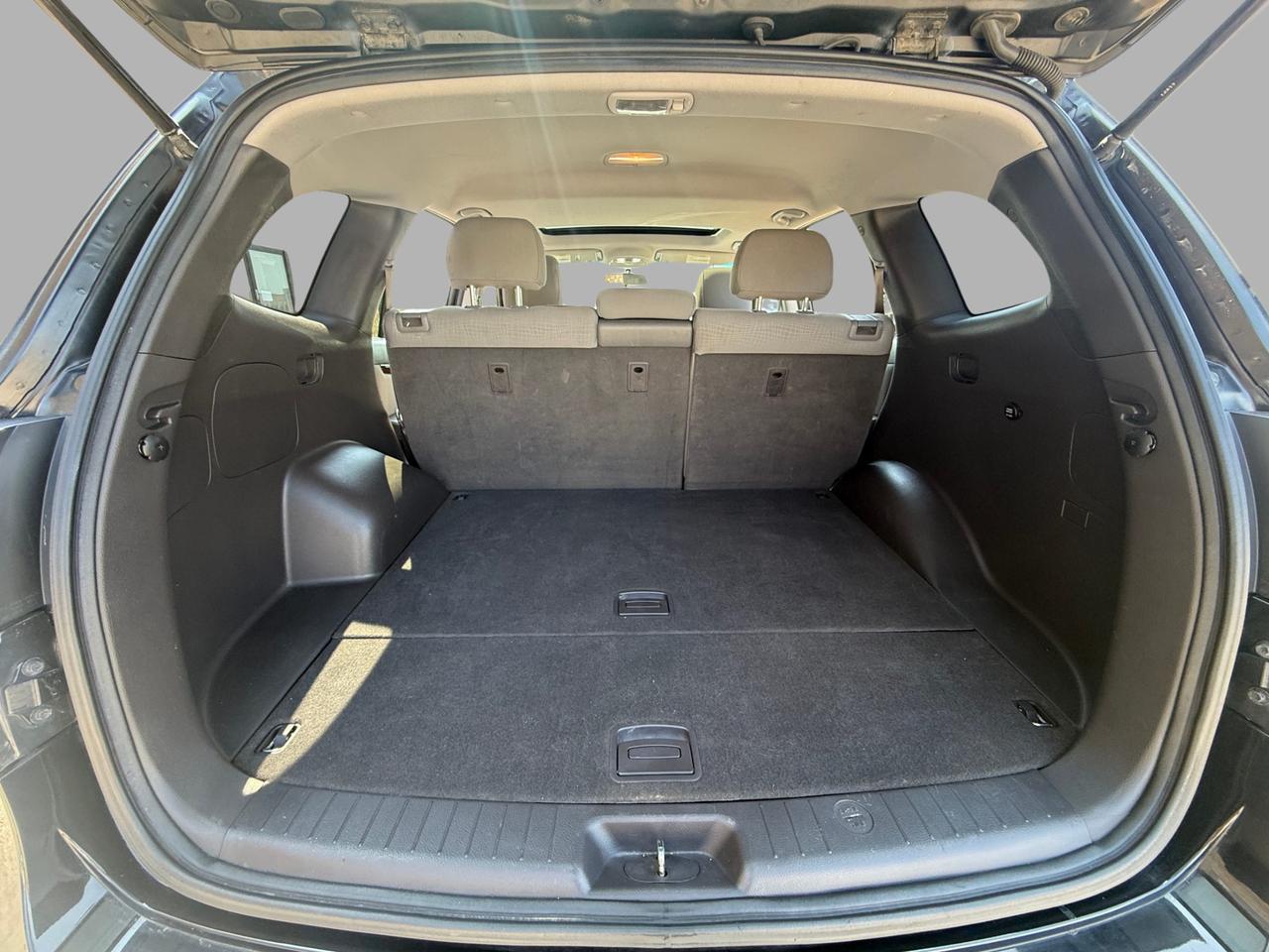 2012 Hyundai Santa Fe FWD 4dr I4 Auto GL Premium Photo