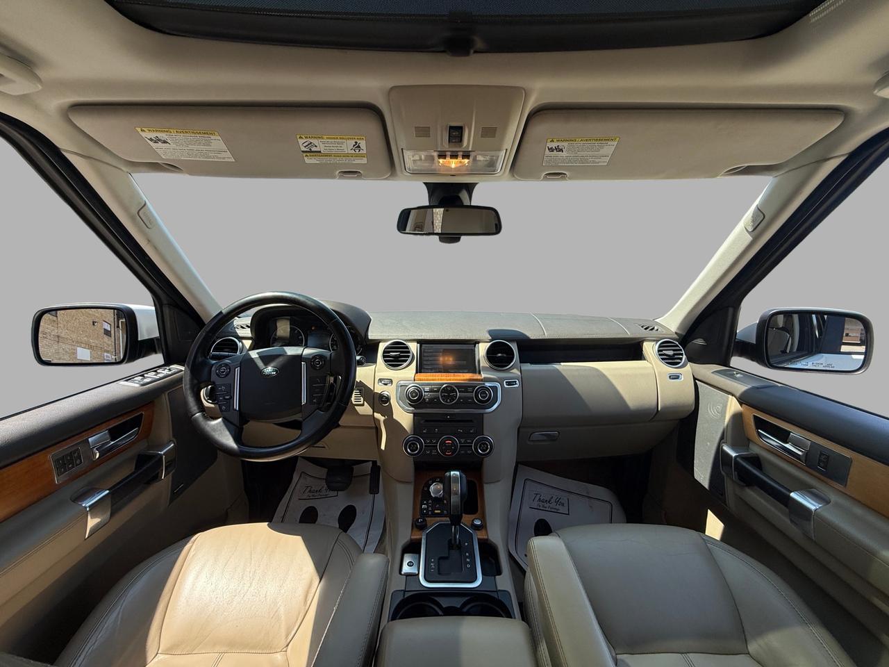2011 Land Rover LR4 LUX Photo