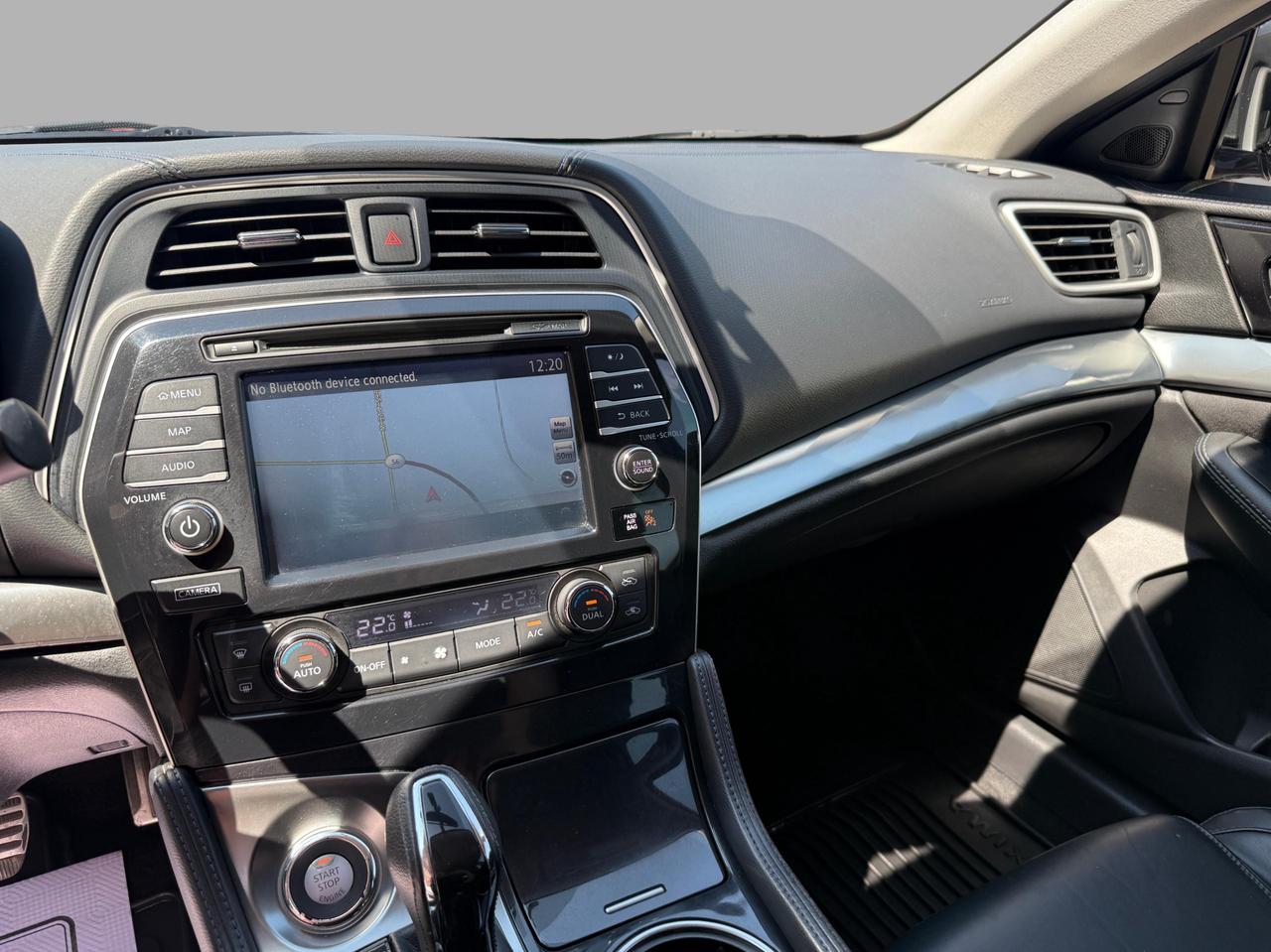 2016 Nissan Maxima SR Photo