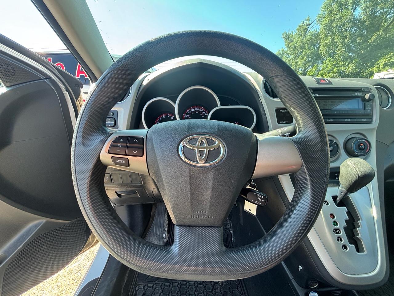 2014 Toyota Matrix 4DR WGN AUTO FWD Photo