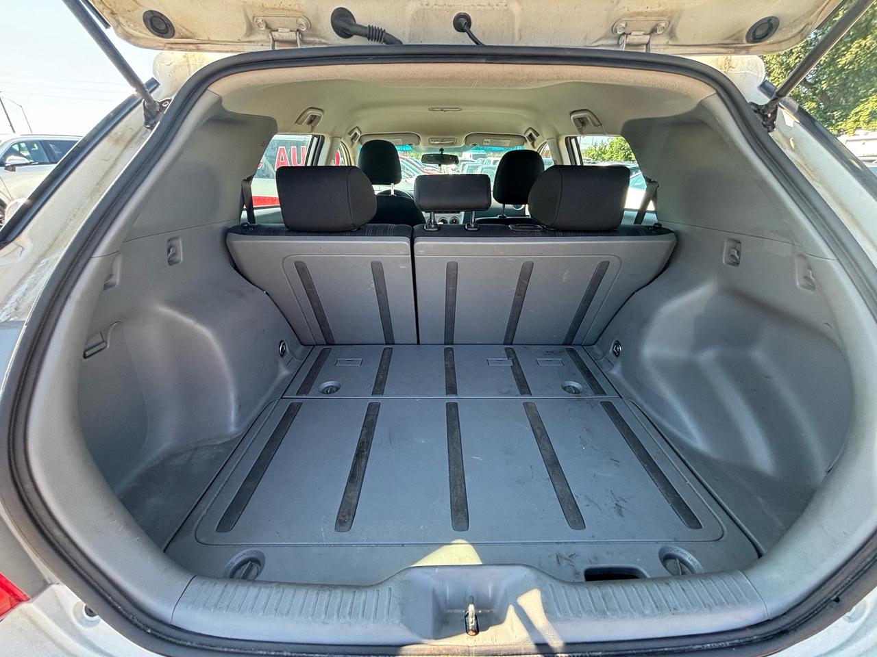 2014 Toyota Matrix 4DR WGN AUTO FWD Photo