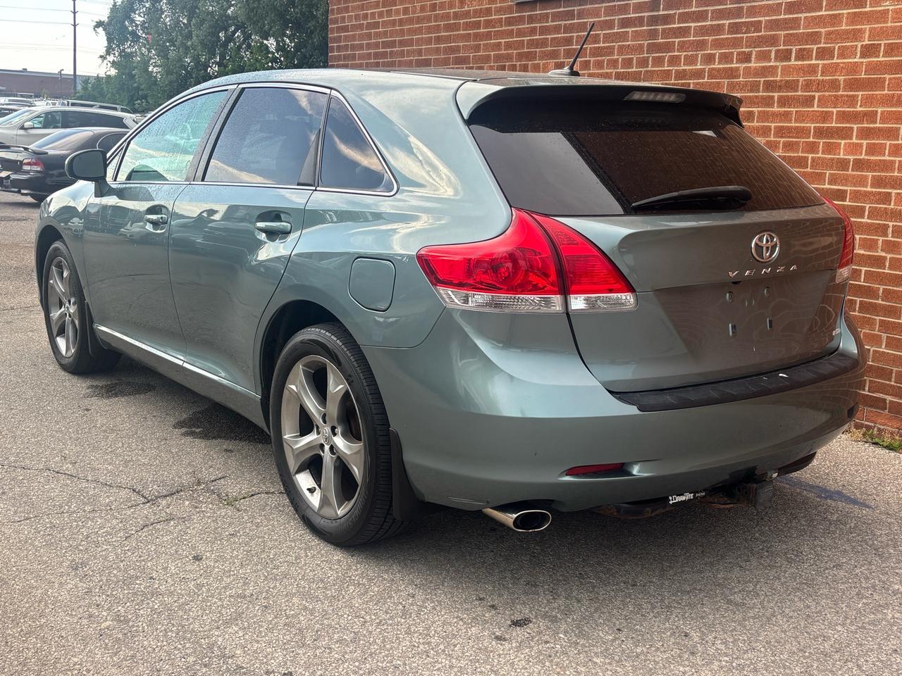 2010 Toyota Venza 4DR WGN V6 AWD Photo