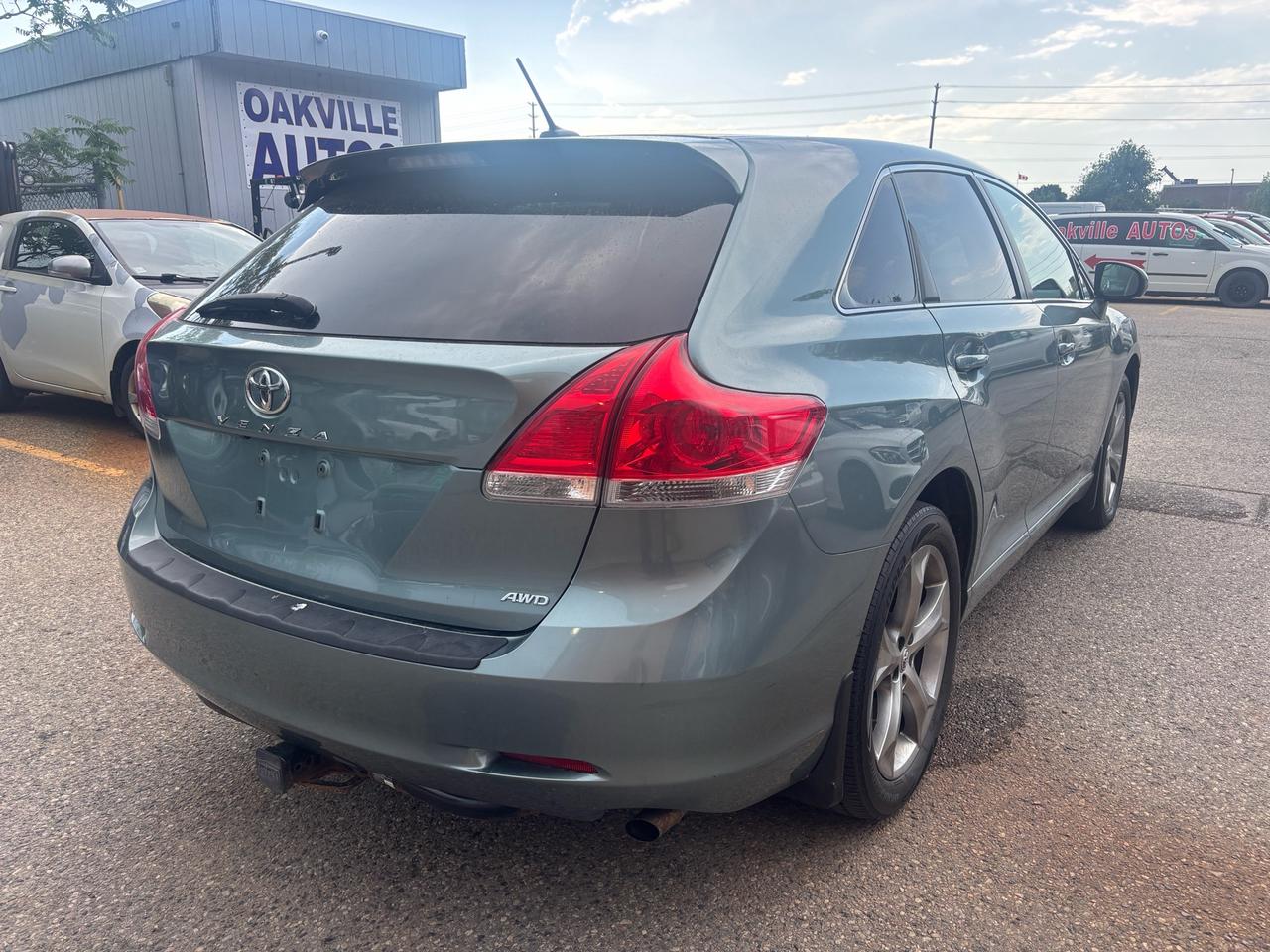 2010 Toyota Venza 4DR WGN V6 AWD Photo