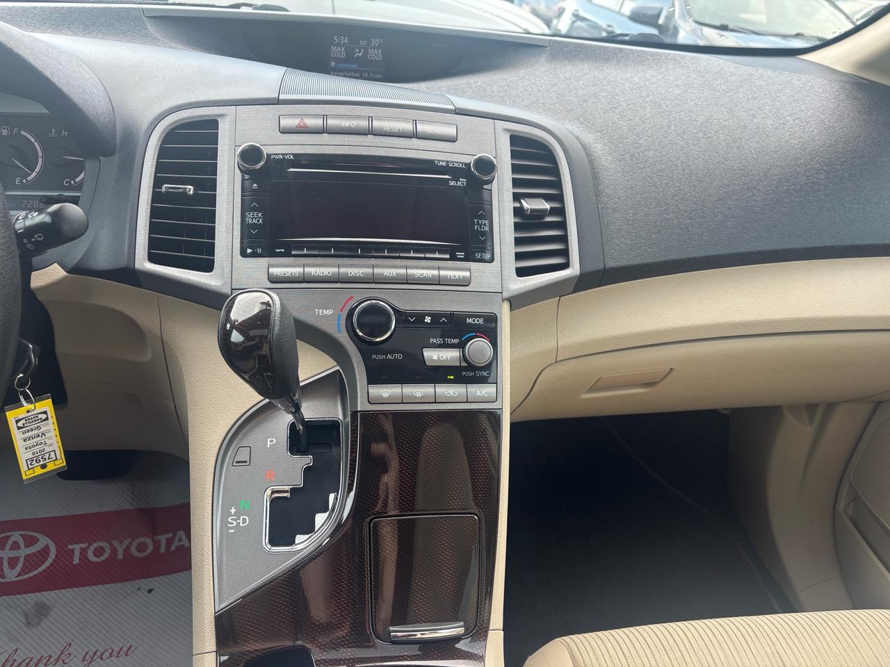 2010 Toyota Venza 4DR WGN V6 AWD Photo