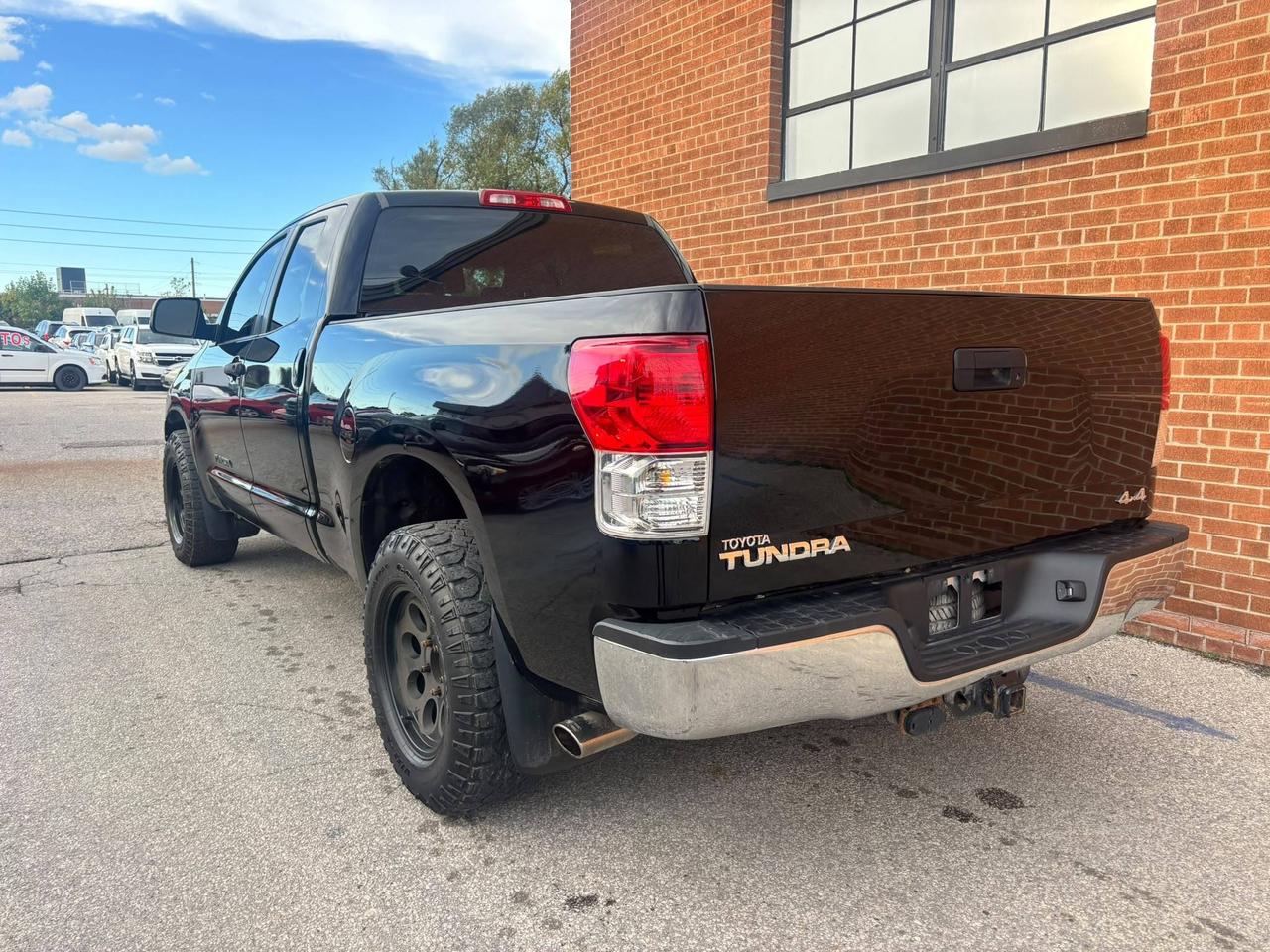 2010 Toyota Tundra 4WD Double Cab 146" 4.6L SR5 Photo