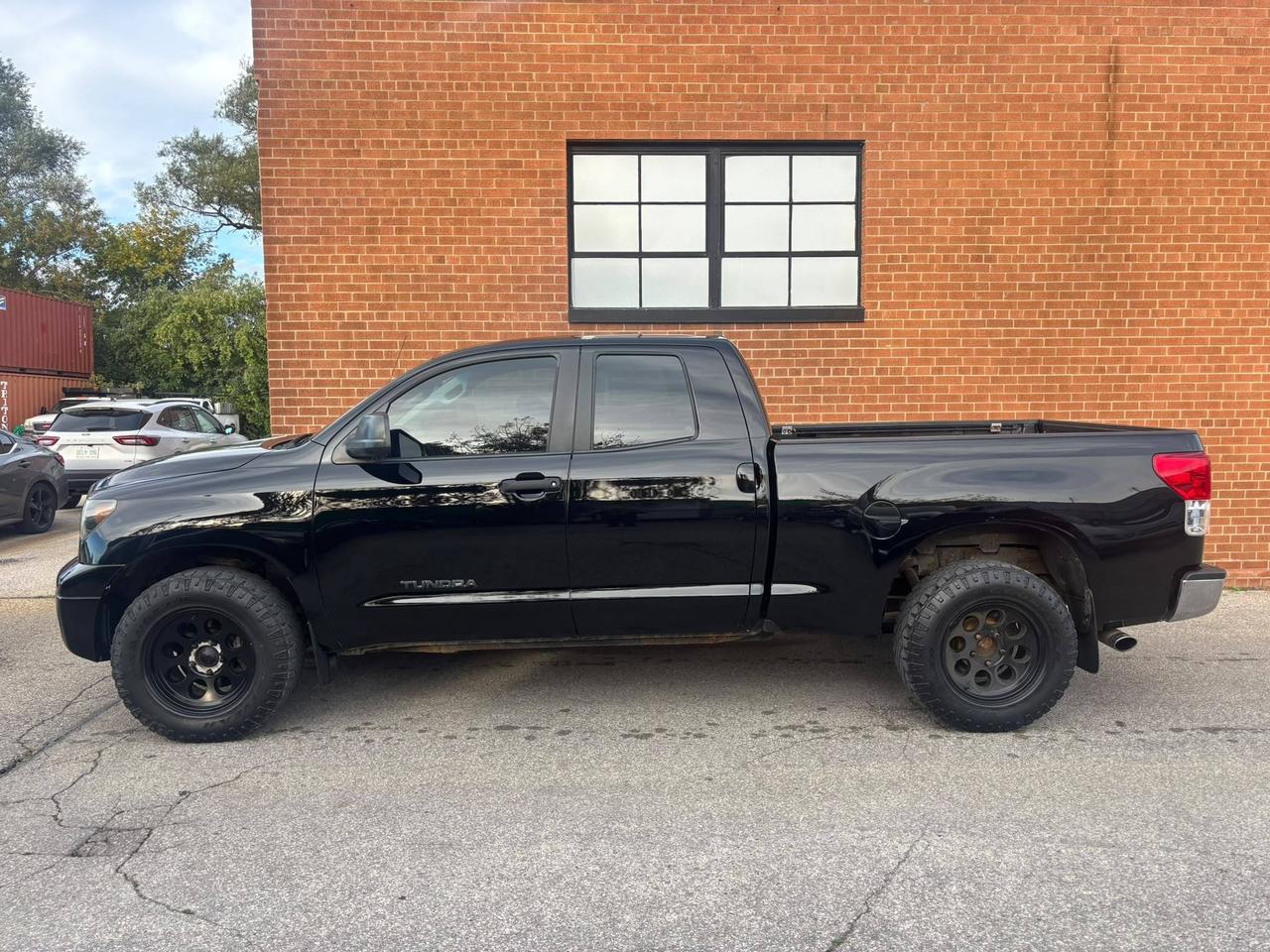 2010 Toyota Tundra 4WD Double Cab 146" 4.6L SR5 Photo