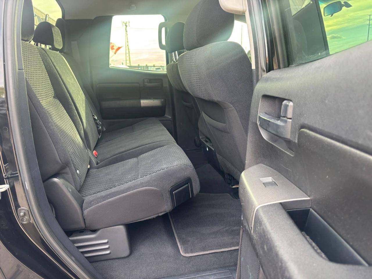 2010 Toyota Tundra 4WD Double Cab 146" 4.6L SR5 Photo