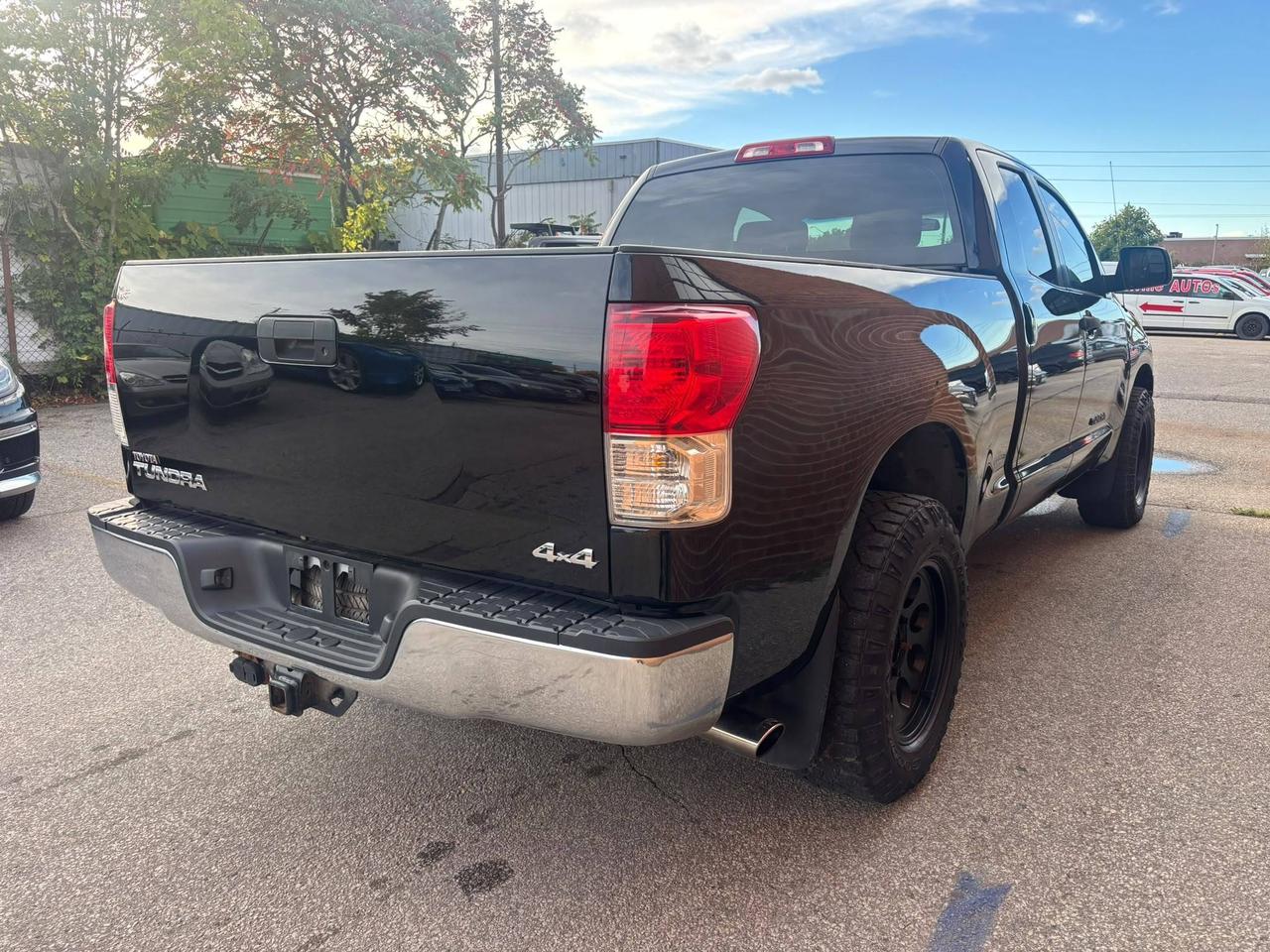 2010 Toyota Tundra 4WD Double Cab 146" 4.6L SR5 Photo