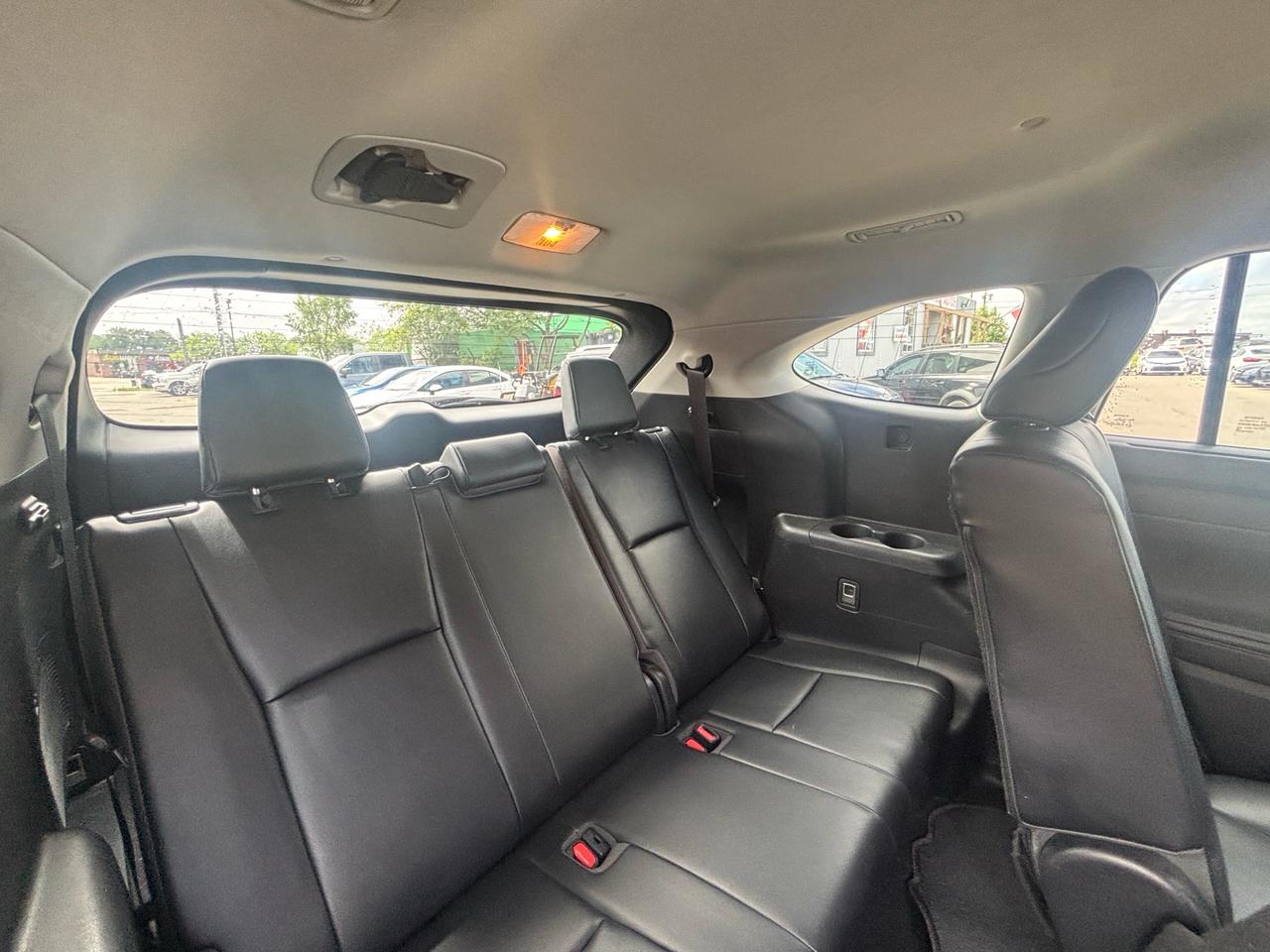 2021 Toyota Highlander XLE AWD Photo