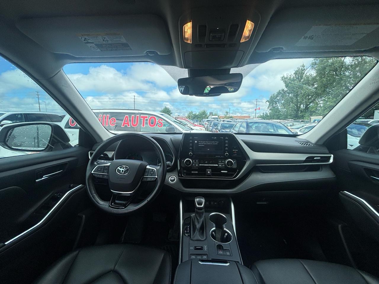 2021 Toyota Highlander XLE AWD Photo