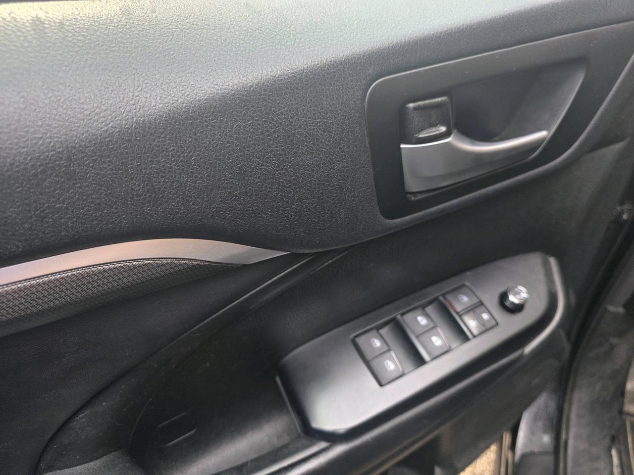 2017 Toyota Highlander SE AWD Navi Leather 7 Passangers Photo