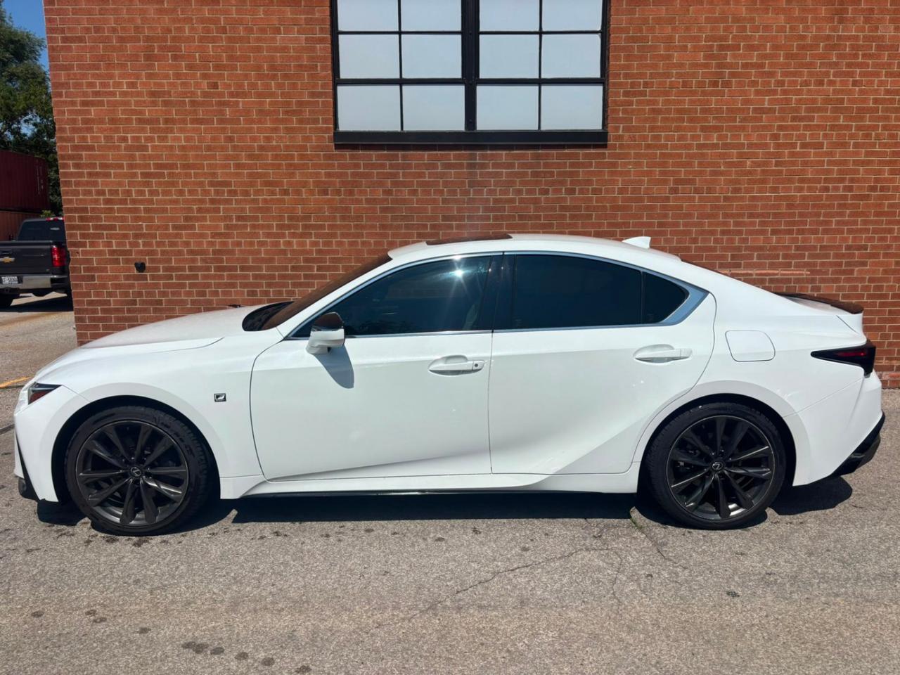 2023 Lexus IS 350 IS 350 F Sport 2 NAVI, AWD Photo