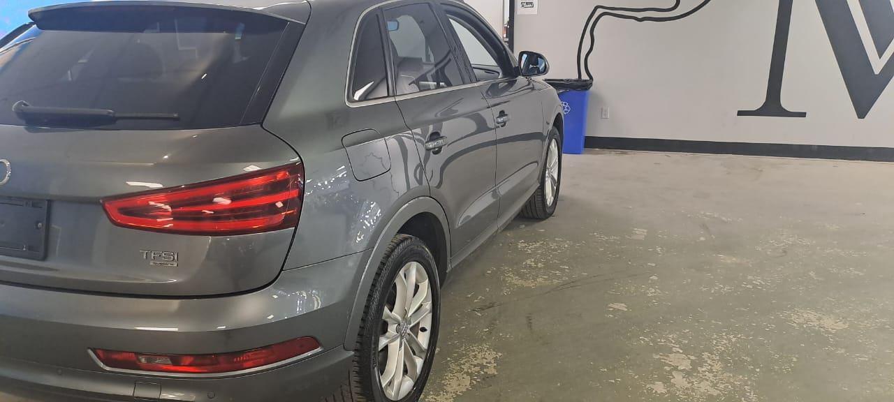 2015 Audi Q3 quattro 4dr 2.0T Technik Photo