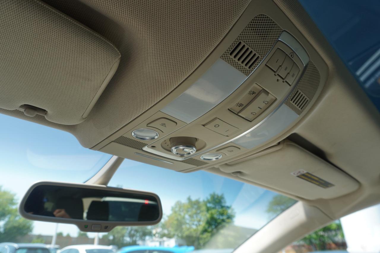 2014 Audi Q7 1 OWNER / ACCIDENT FREE / SUPERCHARGED / SPORT PACKAGE Photo