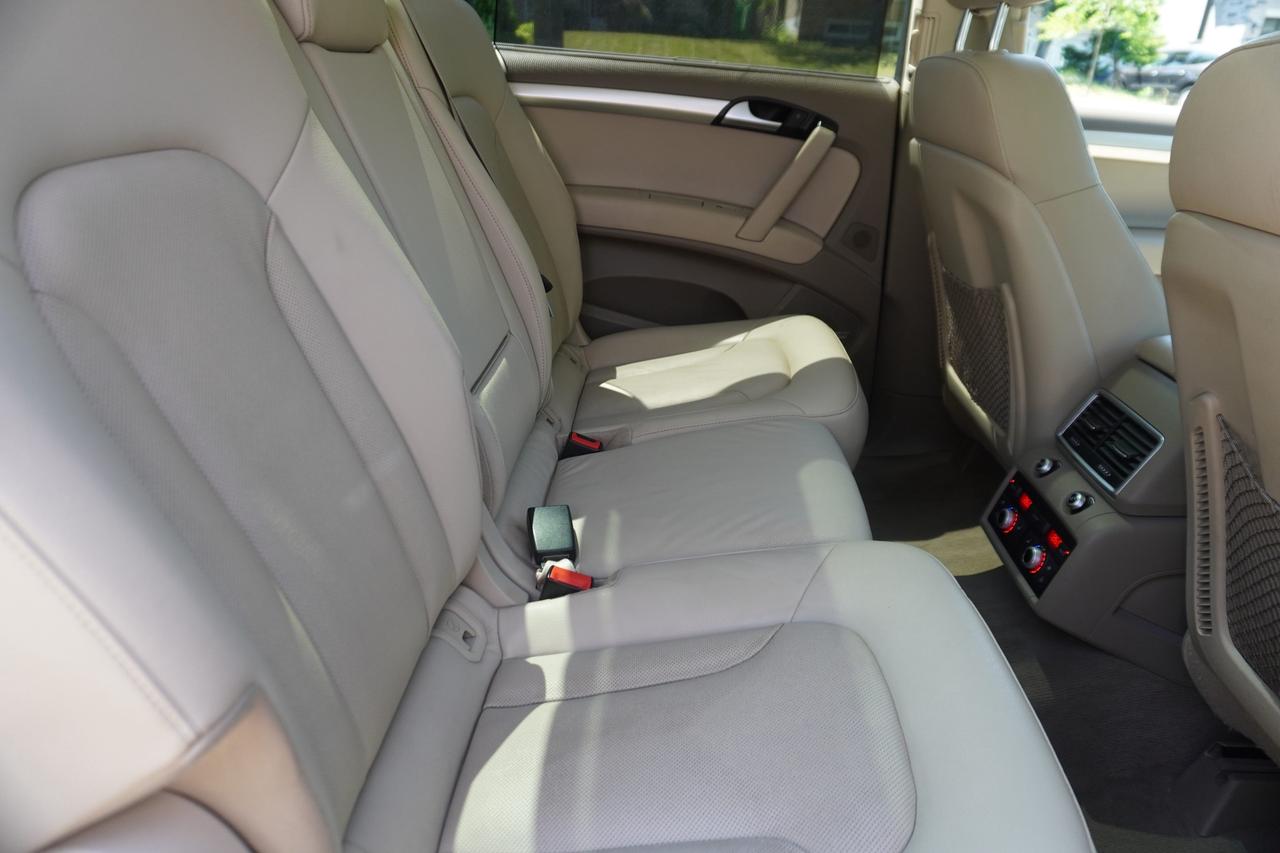 2014 Audi Q7 1 OWNER / ACCIDENT FREE / SUPERCHARGED / SPORT PACKAGE Photo