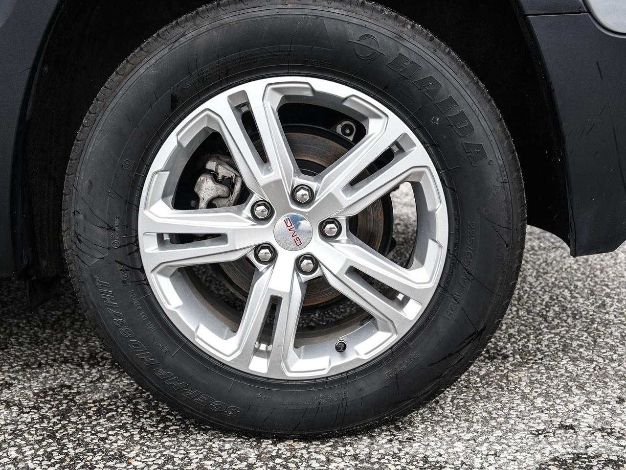 2024 GMC Terrain AWD SLE Photo