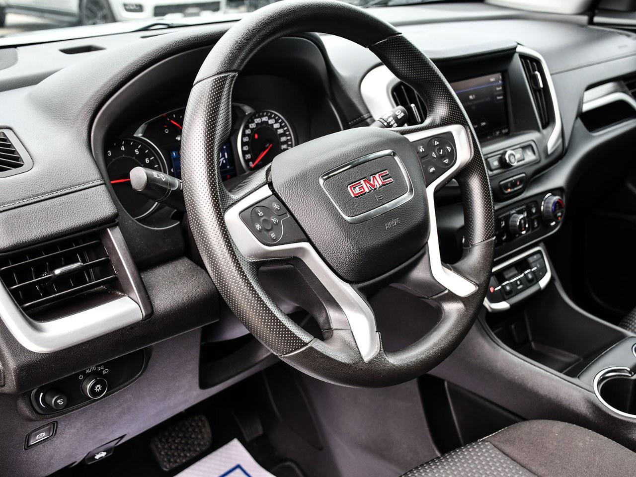2024 GMC Terrain AWD SLE Photo