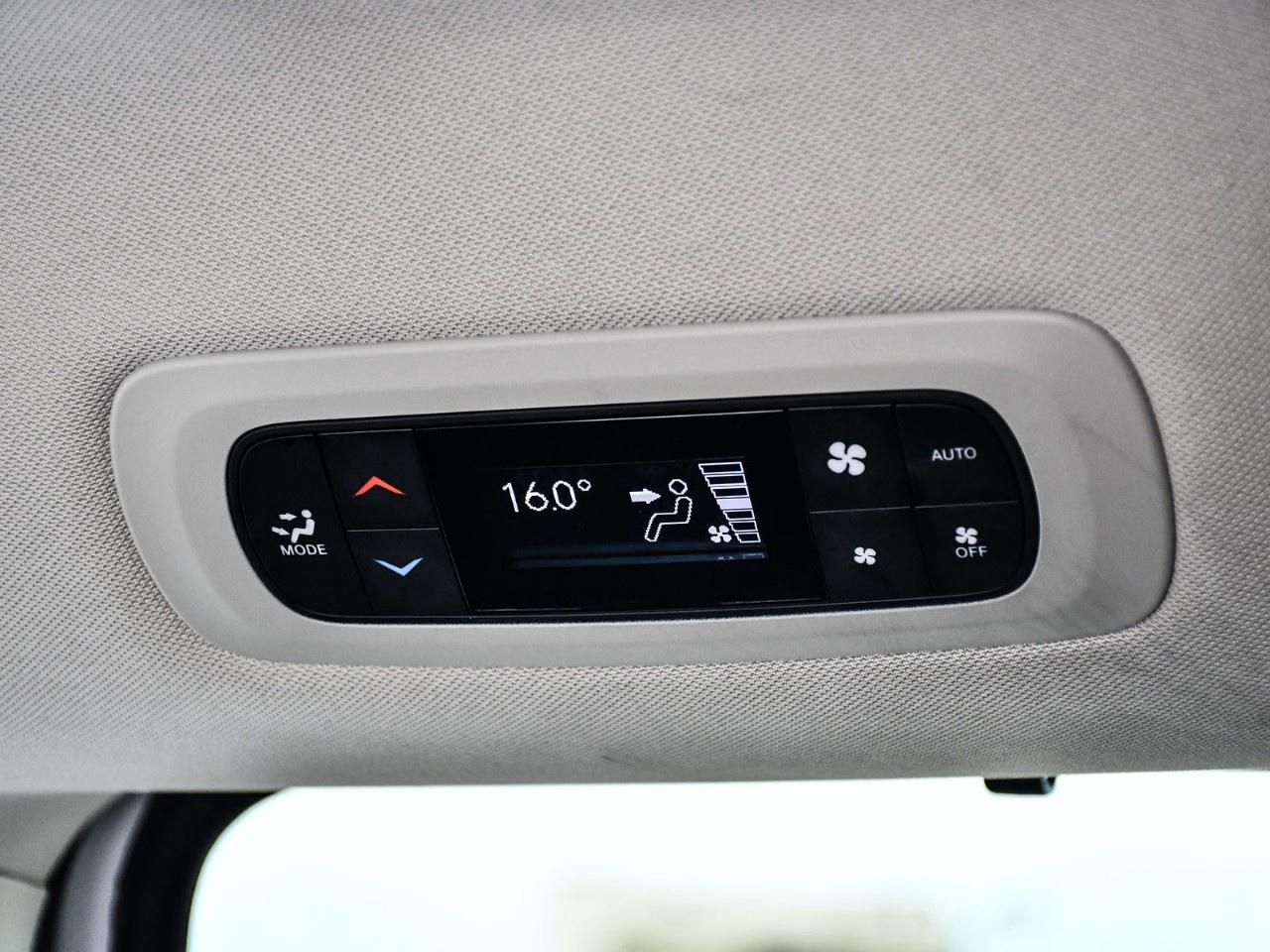 2024 Chrysler Pacifica TOURING-L FWD Photo