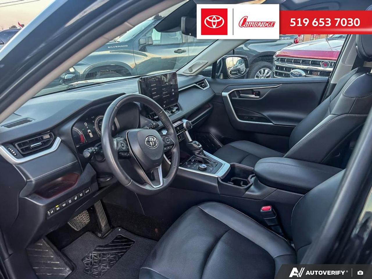 2025 Toyota RAV4 LIMITED  Photo
