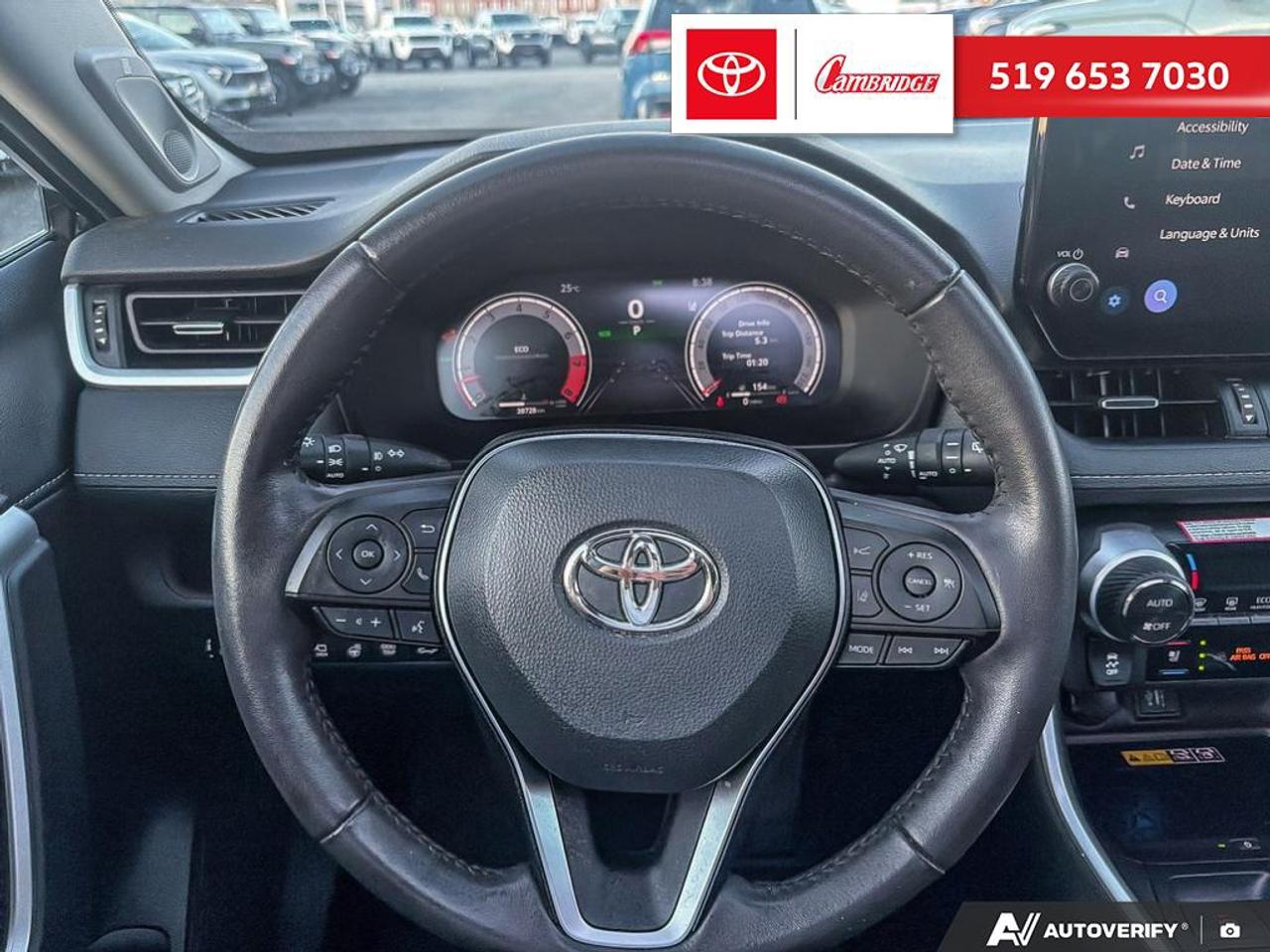 2025 Toyota RAV4 LIMITED  Photo