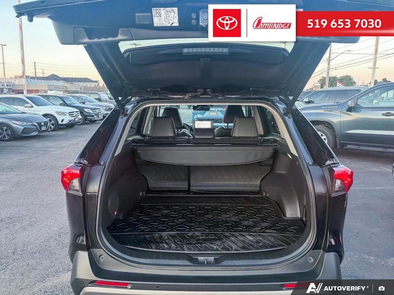 2025 Toyota RAV4 LIMITED  Photo