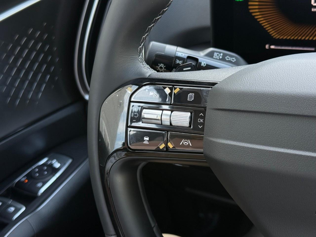 2026 Kia Sorento Hybrid EX AWD Photo