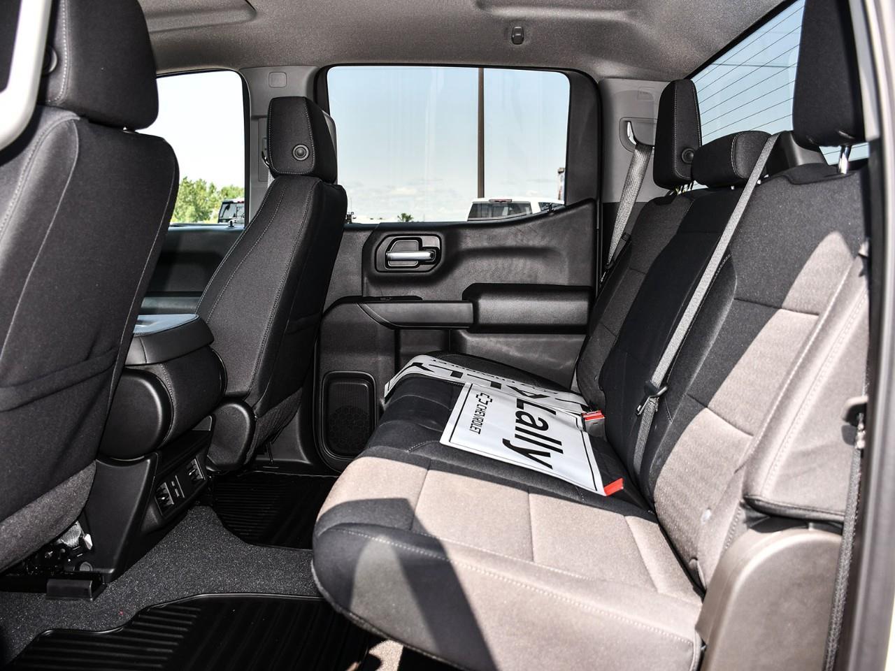2026 Chevrolet Silverado 1500 Custom Trail Boss Photo