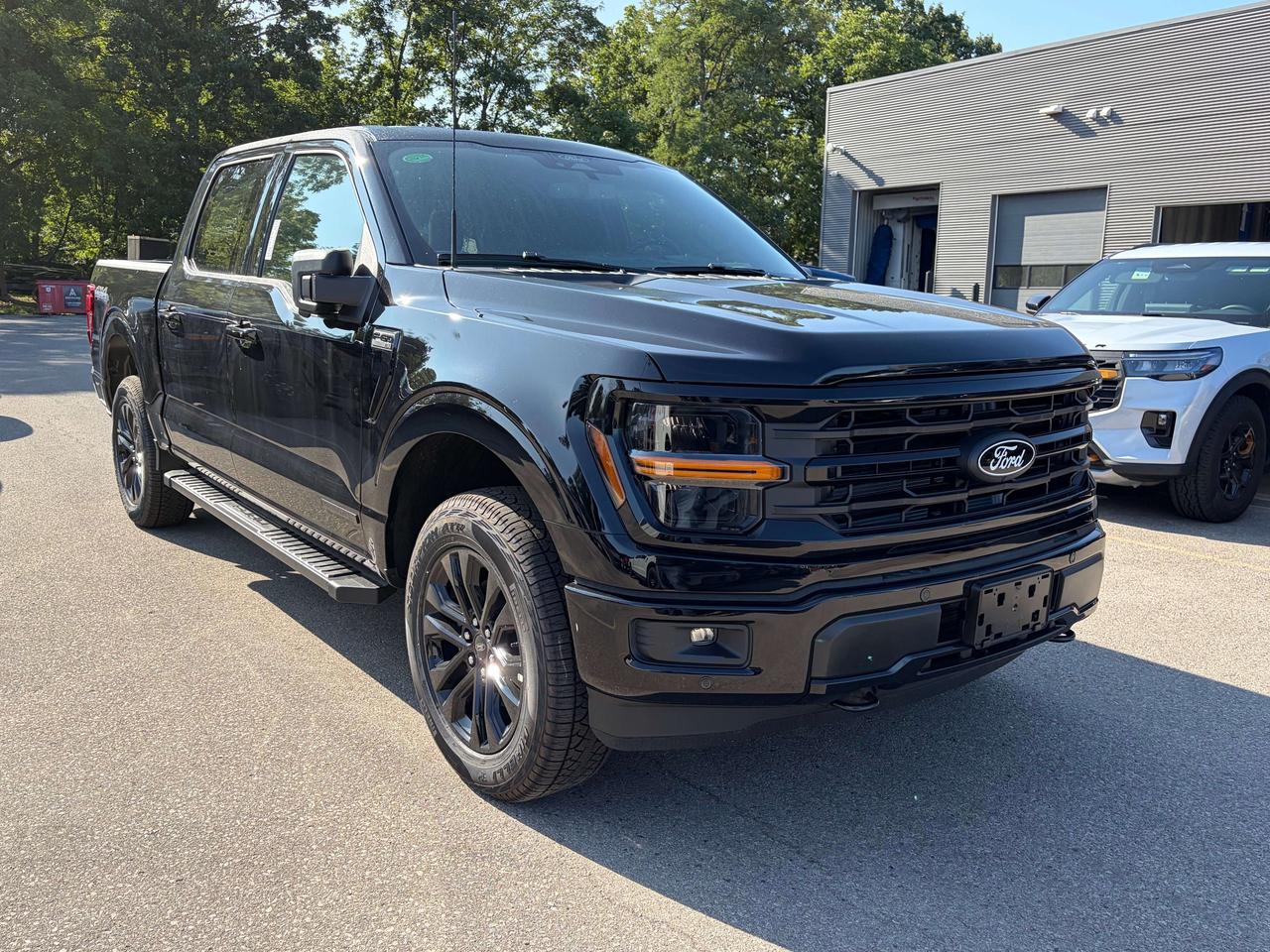 2026 Ford F-150 XLT 4WD SuperCrew 5.5' Box Photo1