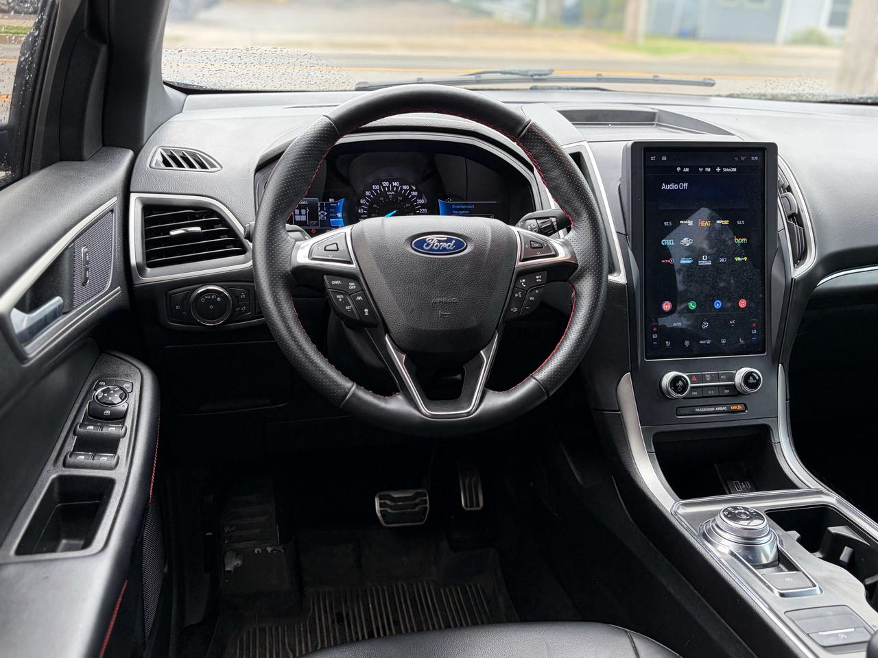 2022 Ford Edge ST Line AWD Photo