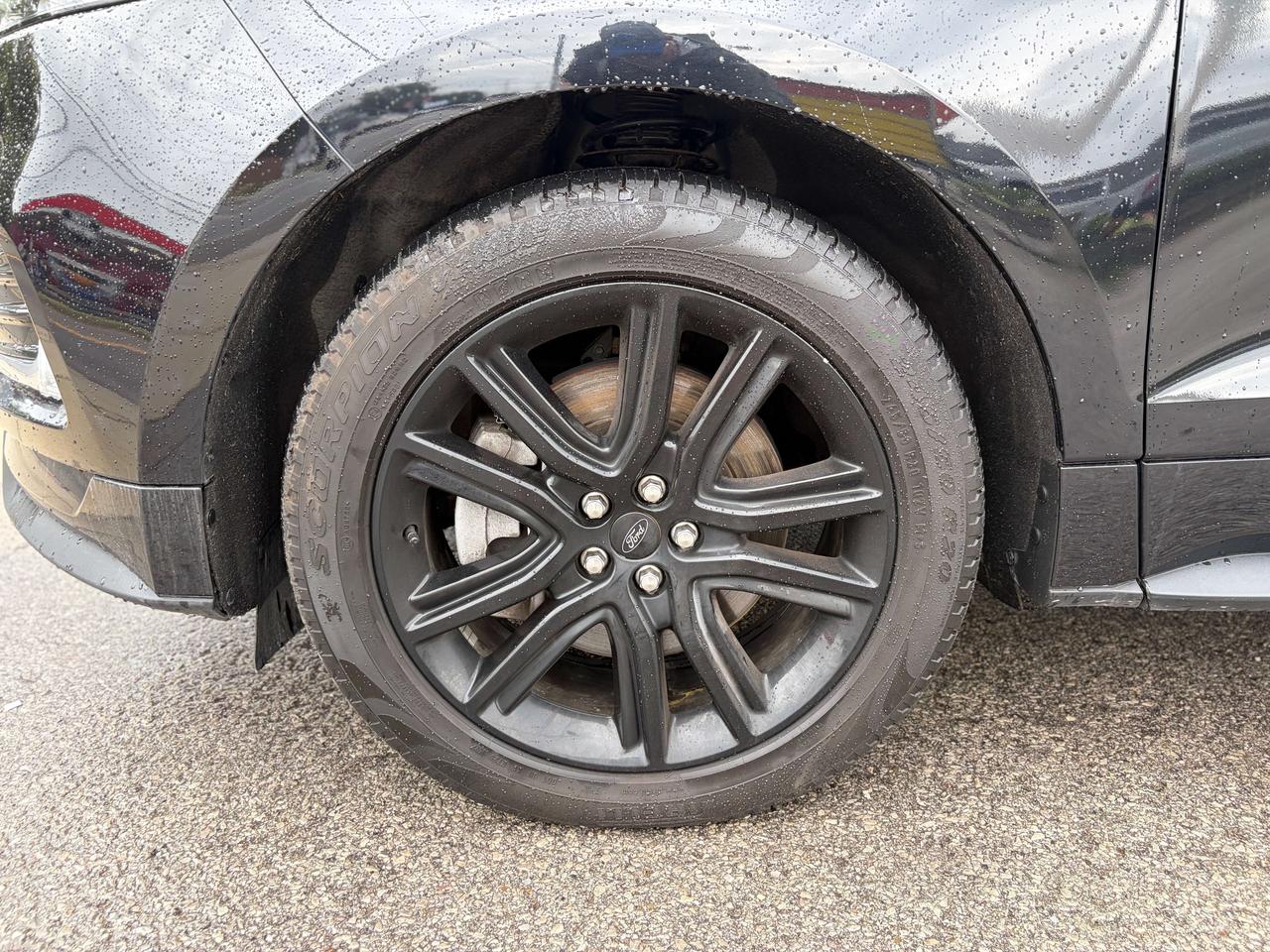 2022 Ford Edge ST Line AWD Photo