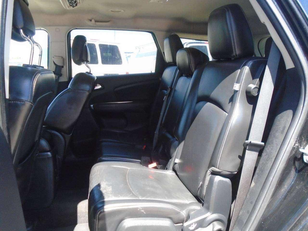 2017 Dodge Journey AWD 4dr GT 7 PASS. Photo