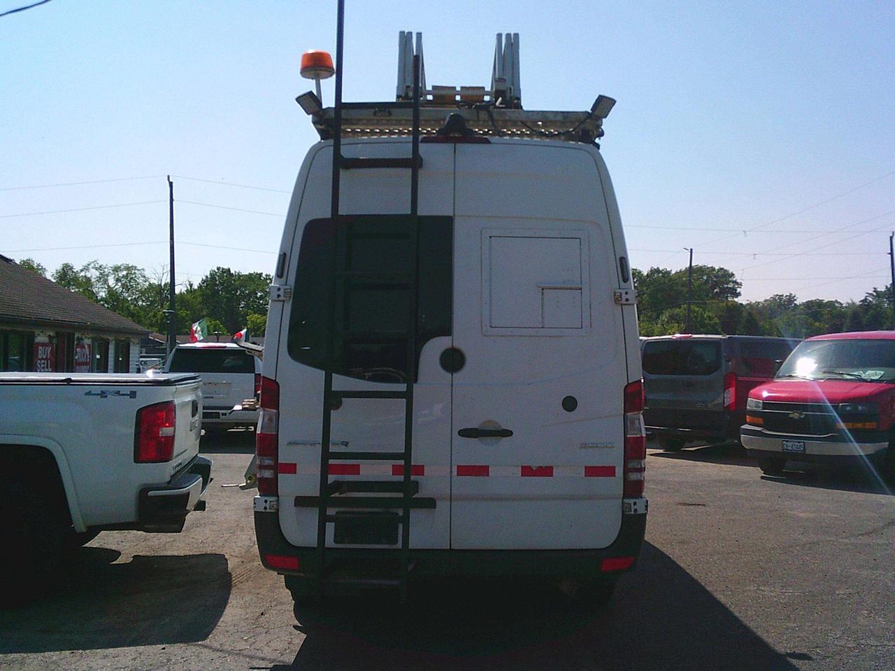 2018 Mercedes-Benz Sprinter 3500 BUCKET TRUCK! Photo