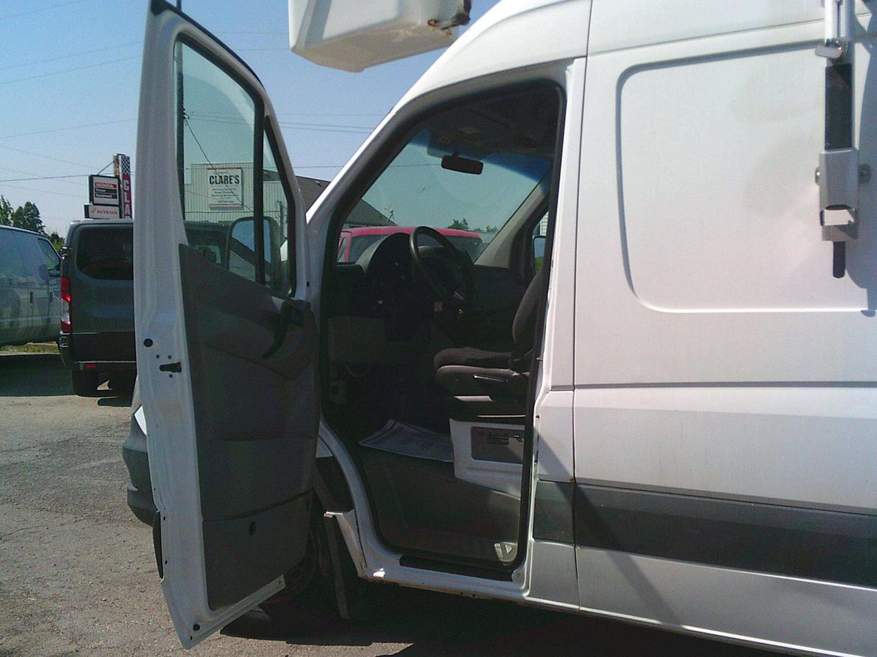 2018 Mercedes-Benz Sprinter 3500 BUCKET TRUCK! Photo